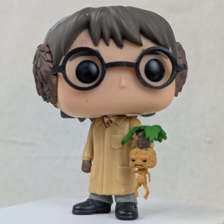 Funko Pop! Harry Potter Herbology: Harry Potter with Mandrake Figure