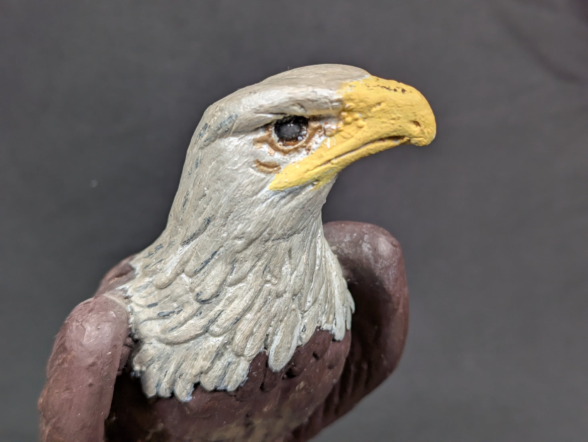 Vintage Hand-Painted Bald Eagle Statue Chalkware Plaster 10.5 Inch Tall Figurine - Image 6