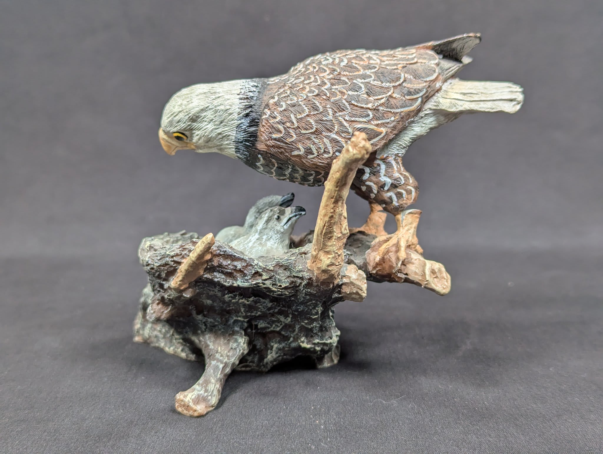 Vintage Bald Eagle Family Figurine Hand Painted Resin Nest Sculpture 4.5 Inches - Image 3