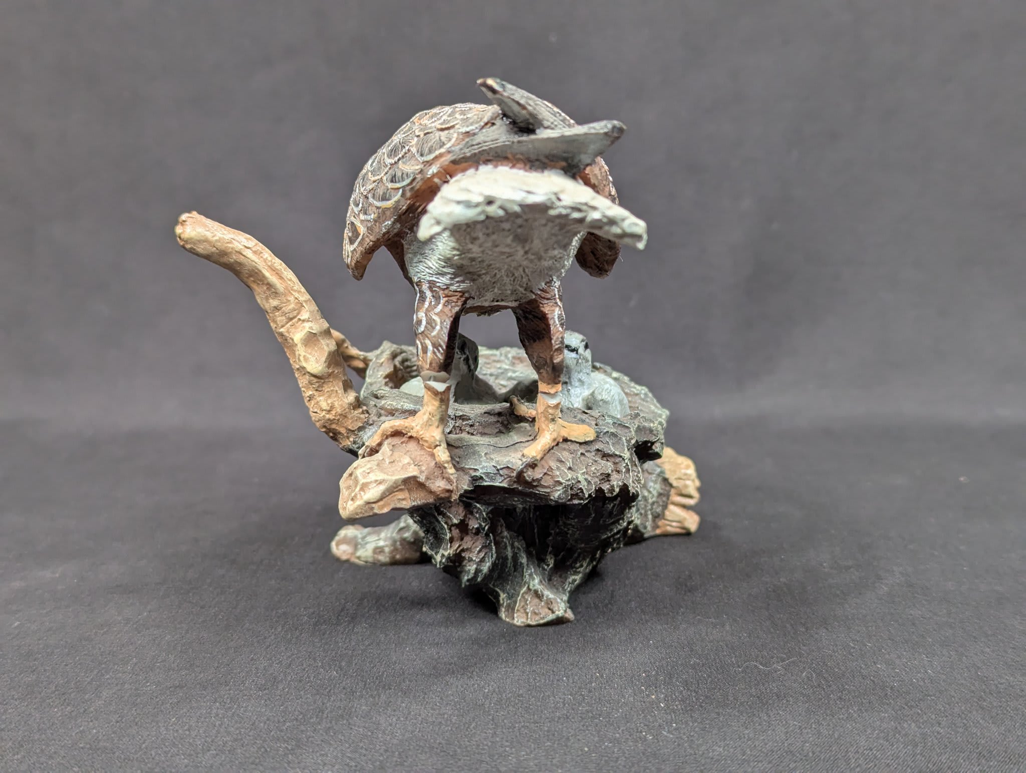 Vintage Bald Eagle Family Figurine Hand Painted Resin Nest Sculpture 4.5 Inches - Image 4