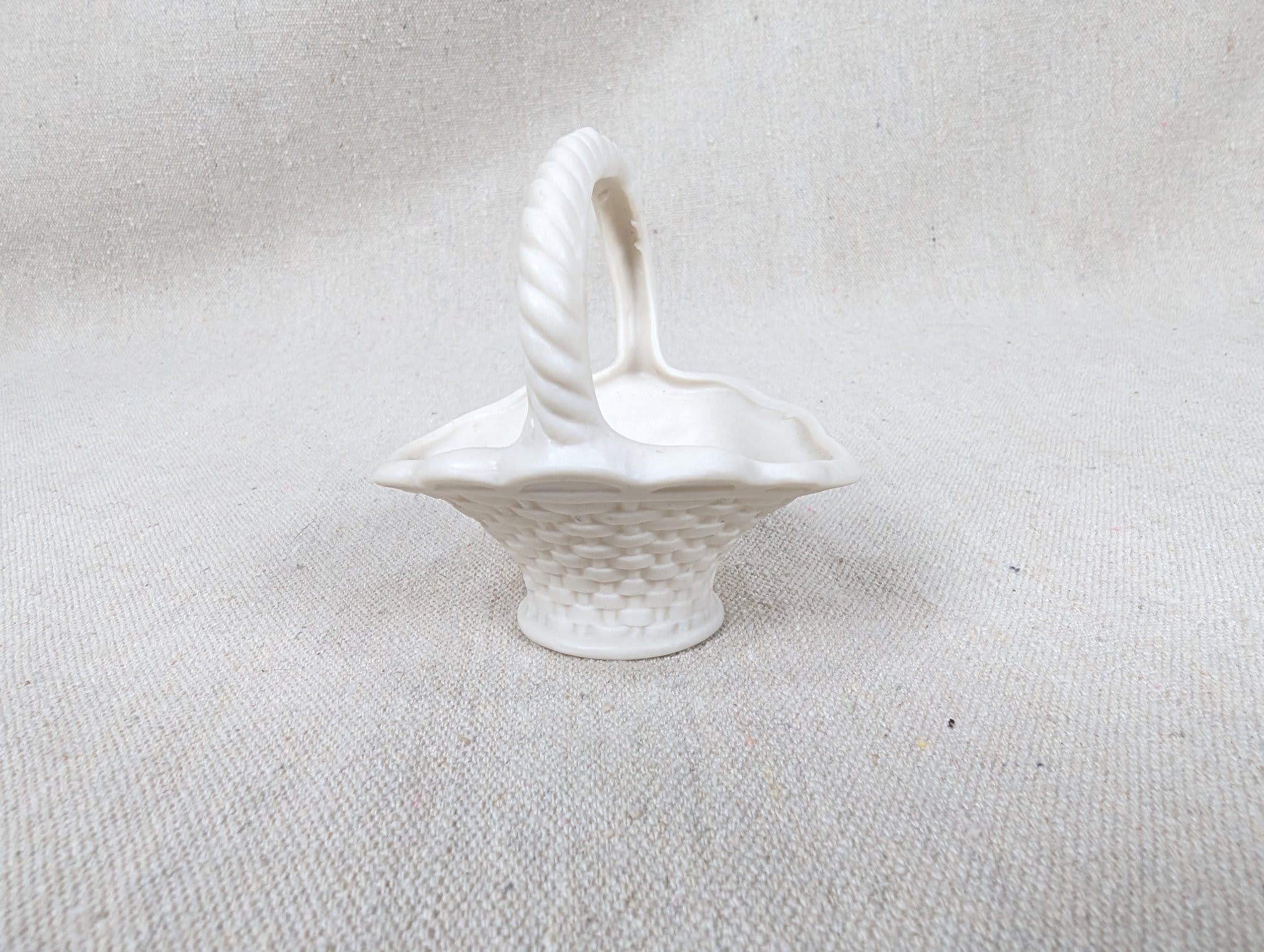 Vintage Miniature Porcelain Basket White Basket-Weave Rope-Twist Handle Decor - Image 4
