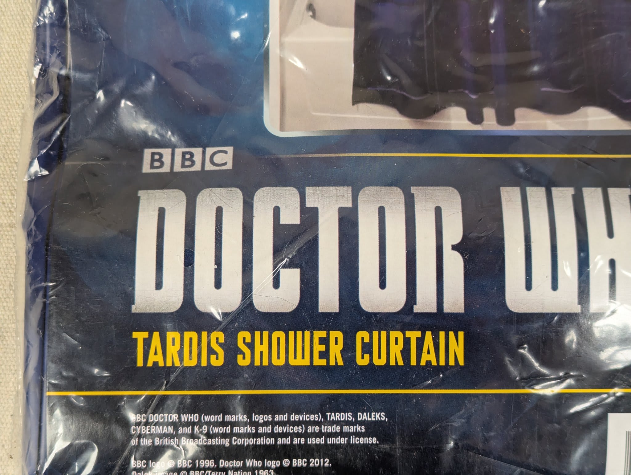 ThinkGeek Doctor Who TARDIS Shower Curtain 2013 Official Licensed New in Package - Image 4