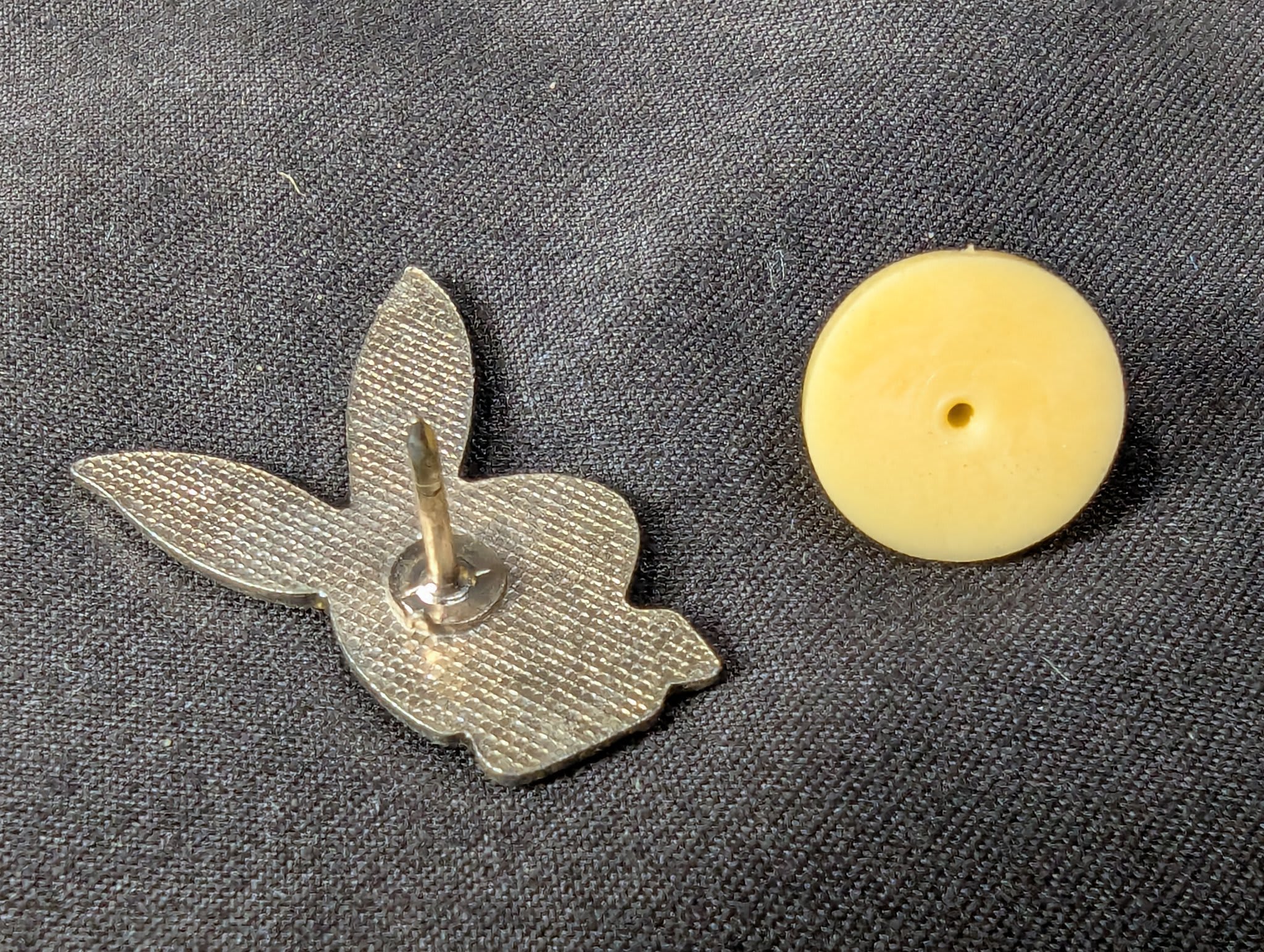 Vintage Playboy Bunny Lapel Pin Cream Enamel Silver-Tone Metal Clutch Back Good - Image 3