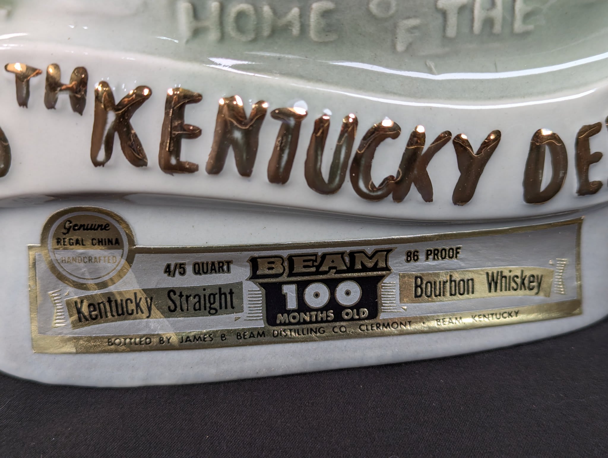 James B. Beam Distilling Co. 1969 Kentucky Derby Churchill Downs Ceramic Deca... - Image 7