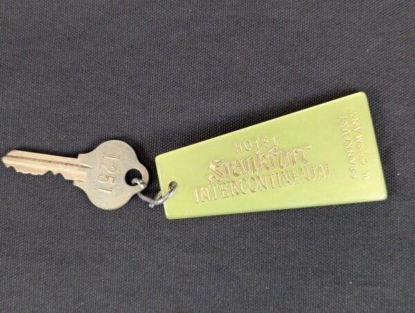 Vintage InterContinental Hotel Frankfurt Room Key Fob 1251 West Germany Green...