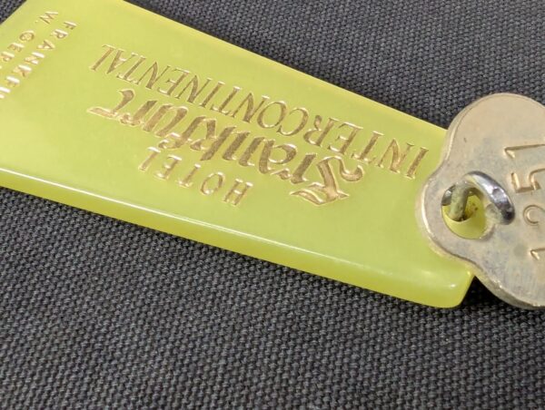 Vintage InterContinental Hotel Frankfurt Room Key Fob 1251 West Germany Green...