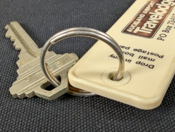Auckland Airport Travelodge Hotel Room Key and Plastic Fob New Zealand 2043