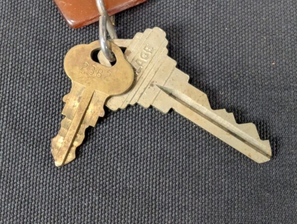 Vintage Hotel Room Key and Fob Set Sydney Australia Brown Tag R.B. Davies 3515