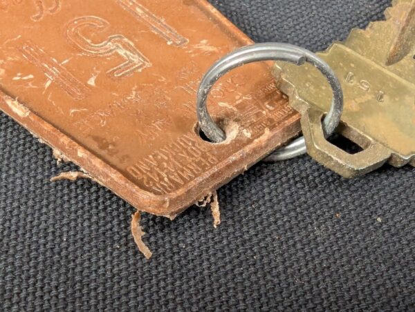 Auckland Gateway Lodge Hotel Room Key and Plastic Fob 151 Vintage Souvenir Brown