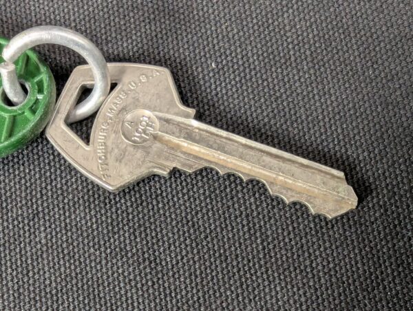 Vintage Holiday Inn Anchorage Hotel Room Key and Plastic Fob 382 Alaska Colle...