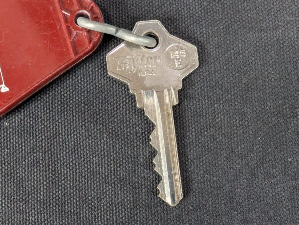 Vintage Ramada Inn Hotel Room Key & Plastic Fob JFK Jamaica NY 108 Taylor USA