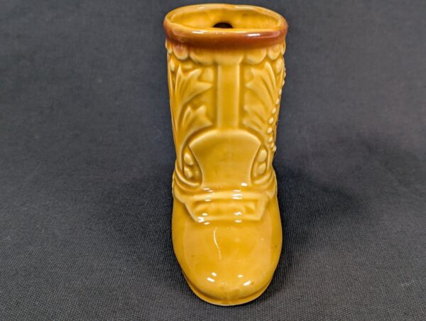 Vintage 1981 Universal Studios Ceramic Souvenir Mug Yellow Brown Collectible