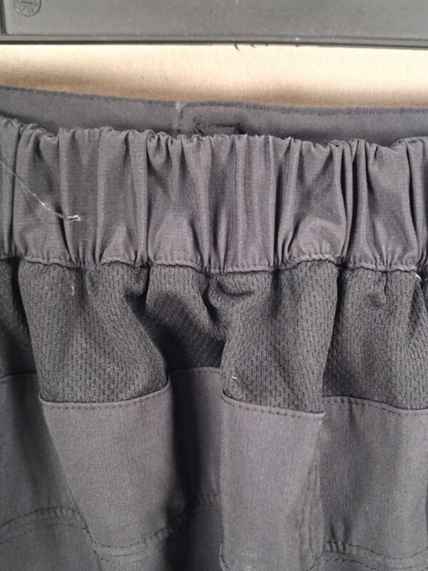 Zoic Men's Mountain Bike Shorts Black Size XL Adjustable Waist Cargo Pockets