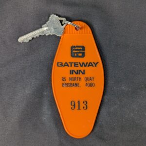 Vintage Gateway Inn Hotel Room Key with Diners Club Plastic Fob Collectible