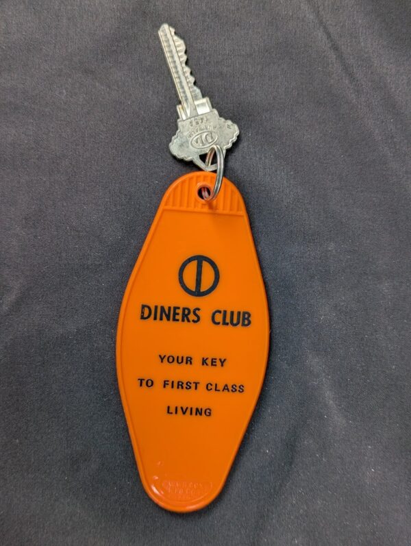 Vintage Gateway Inn Hotel Room Key with Diners Club Plastic Fob Collectible