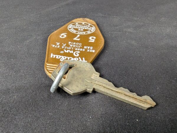 Vintage Holiday Inn San Juan Puerto Rico Hotel Room Key and Plastic Fob Colle...