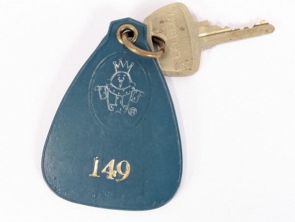 Vintage Royal Inn of Oakland Hotel Room Key with Plastic Fob Collectible Memo...