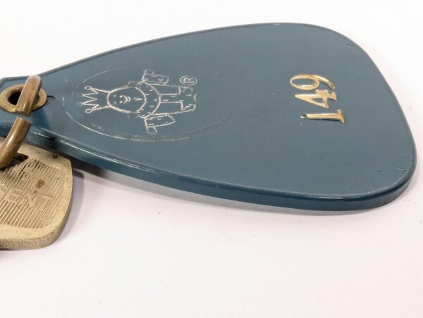 Vintage Royal Inn of Oakland Hotel Room Key with Plastic Fob Collectible Memo...
