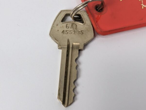 Hotel Inter-Continental Auckland Plastic Room Key Fob Vintage Souvenir Collec...