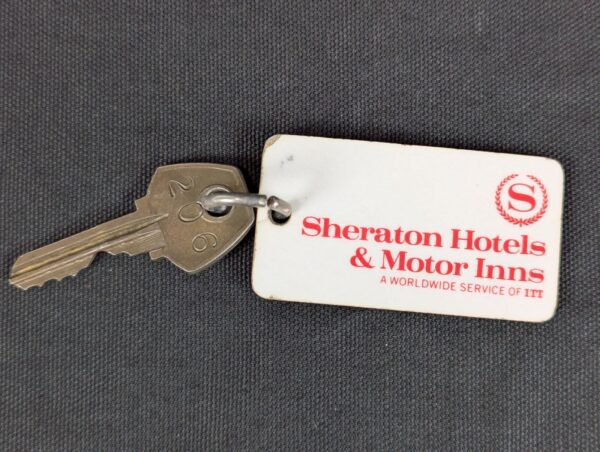 Vintage Sheraton Hotels & Motor Inns Bordentown NJ Hotel Room Key and Fob Mid...