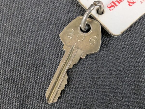 Vintage Sheraton Hotels & Motor Inns Bordentown NJ Hotel Room Key and Fob Mid...