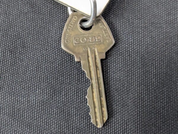Vintage Sheraton Hotels & Motor Inns Bordentown NJ Hotel Room Key and Fob Mid...