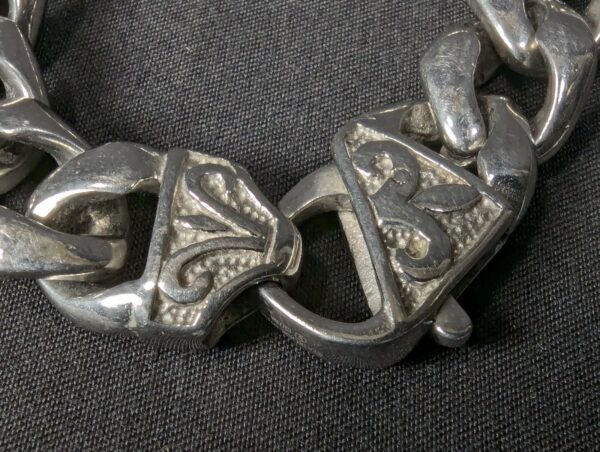 Heavy Duty Curb Link Chain Bracelet Ornate Triangular Box Clasp Stainless Steel