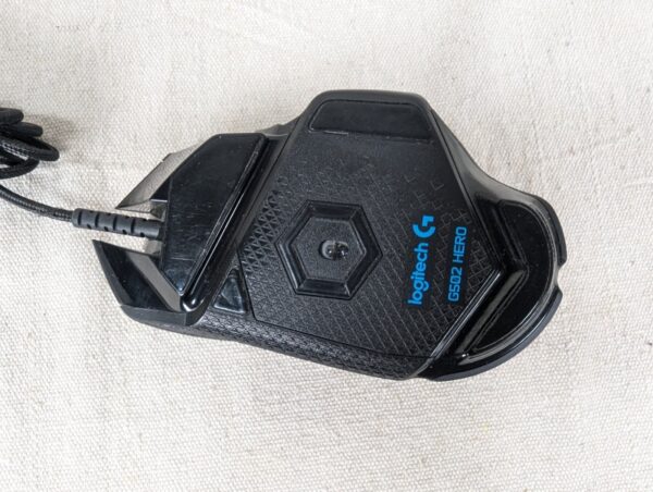 Logitech G502 HERO High-Performance Wired Gaming Mouse RGB Programmable Buttons