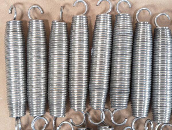 Replacement Trampoline Springs 6-Inch Barrel Shaped Steel Hardware Set of 22 New