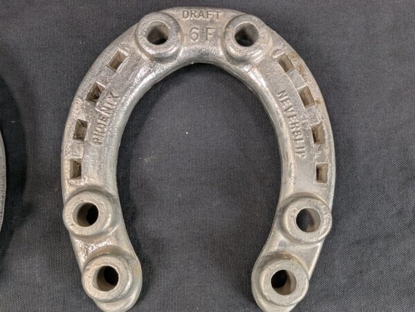 Vintage Phoenix Neverslip Draft Horse Shoes Size 6F Heavy Duty Metal Equestrian