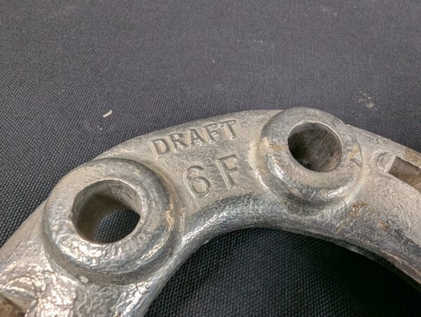 Vintage Phoenix Neverslip Draft Horse Shoes Size 6F Heavy Duty Metal Equestrian