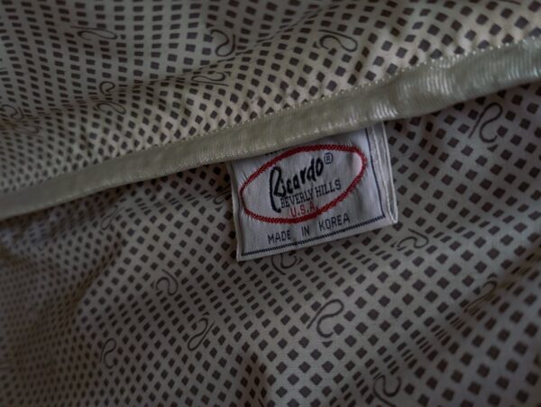 Vintage Ricardo Beverly Hills Signature Collection Tote Bag 4919 White Vinyl