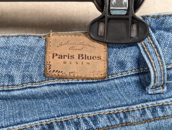 Paris Blues Distressed Denim Jeans Medium Wash 5-Pocket Frayed Hem Style JR 17
