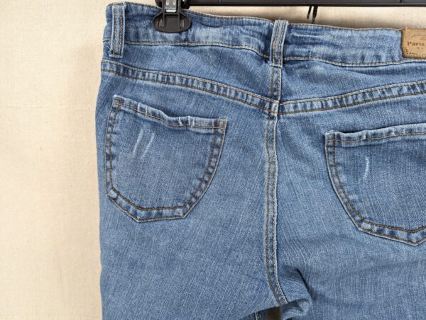 Paris Blues Distressed Denim Jeans Medium Wash 5-Pocket Frayed Hem Style JR 17