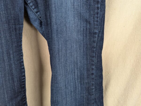 10-2131.jpg Lee Slender Secret Women's Dark Wash Denim Jeans Lower Waist Embroidered Pockets