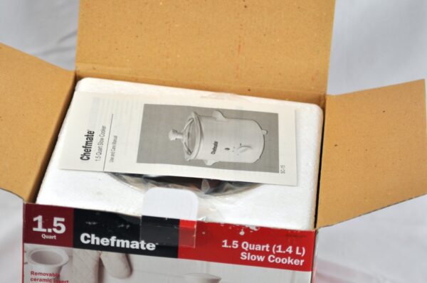 NOS Chefmate 1.5 Quart (1.4 L) Round White Slow Cooker w/ Lid &3 Heat Settings