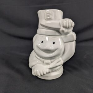 Benihana Teppanyaki Chef Ceramic Chopstick Holder 7in Restaurant Barware Figure