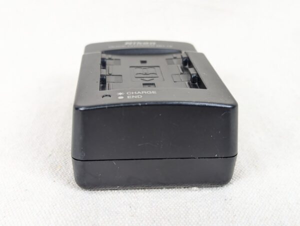 Nikon MH-18 Quick Charger for EN-EL3 and EN-EL3a Rechargeable Li-ion Batteries