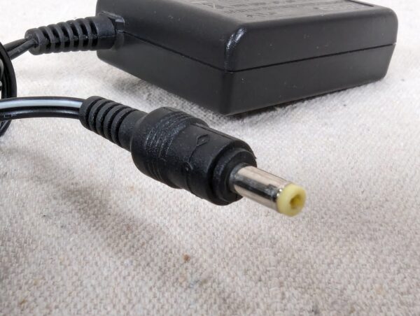 Genuine Casio AD-C52S AC Power Adapter 5.3V 650mA Digital Camera Charger Cord
