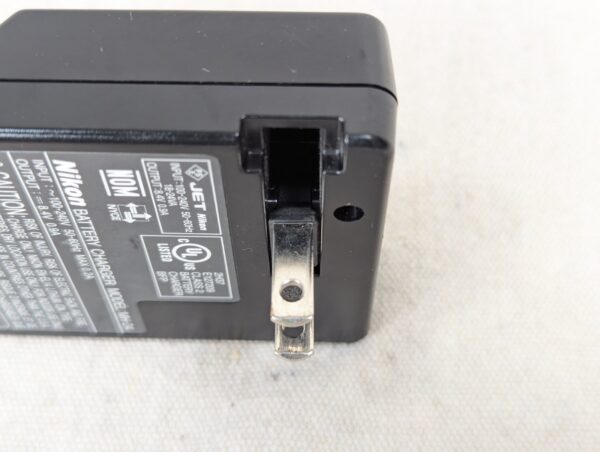 Nikon MH-24 Battery Charger for EN-EL14 Batteries D3200 D5500 D5600 P7700 P7800