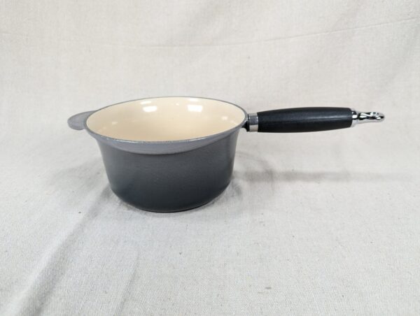 10-3115.jpg Vintage Le Creuset Enameled Cast Iron Saucepan 18cm Gray Cream Handle France ...