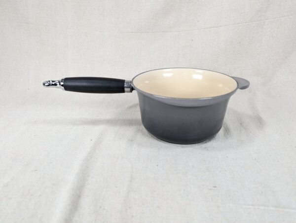 10-3116.jpg Vintage Le Creuset Enameled Cast Iron Saucepan 18cm Gray Cream Handle France ...