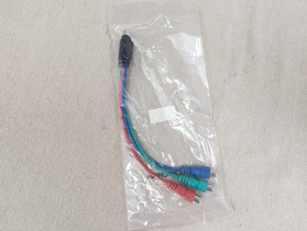 7-Pin S-Video to 3 RCA Female Component Splitter Adapter Convert Home Movies