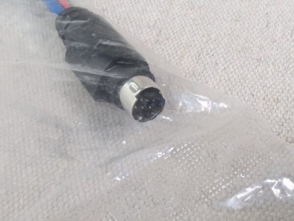 7-Pin S-Video to 3 RCA Female Component Splitter Adapter Convert Home Movies