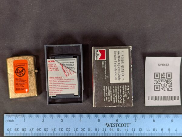 10-348.jpg 2001 Zippo Windproof Lighter Brushed Brass Marlboro Promotional Case Unfired