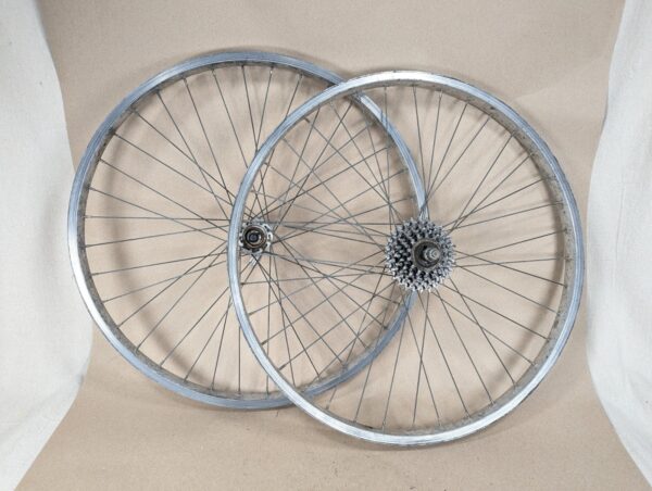 Vintage Weinmann Alloy Bicycle Wheelset 26-inch Mountain Bike Wheels 6-Speed