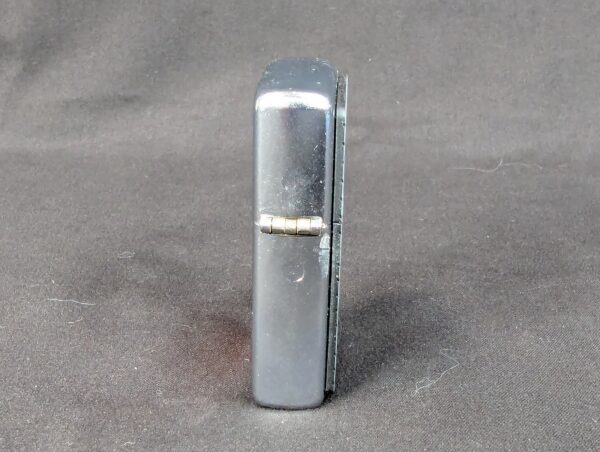 Zippo Windproof Lighter High Polish Chrome Ornate Scrollwork Emblem 2003 Vintage