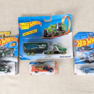 10-3616.jpg Hot Wheels Die-Cast Car Lot 4pc Speed Hauler Mercury Cougar Volvo Road Bandit...