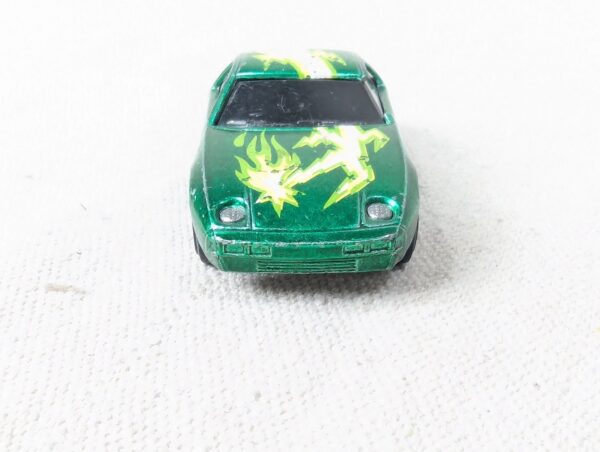 Vintage 1983 Hot Wheels Predator Die-Cast Toy Car Green Metallic Lightning Fl...