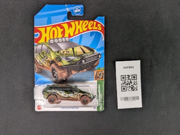 10-3967.jpg Hot Wheels Chrysler Pacifica Mud Studs 88/250 Off-Roading Mud Surfers New in ...